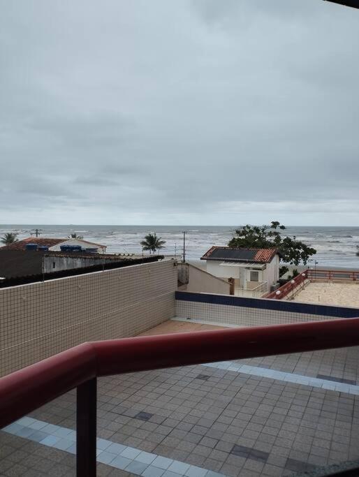 Na Frente Da Apartment *